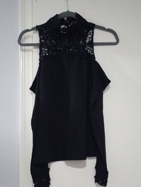 Black Lace Yoke Cold-Shoulder Blouse - Women